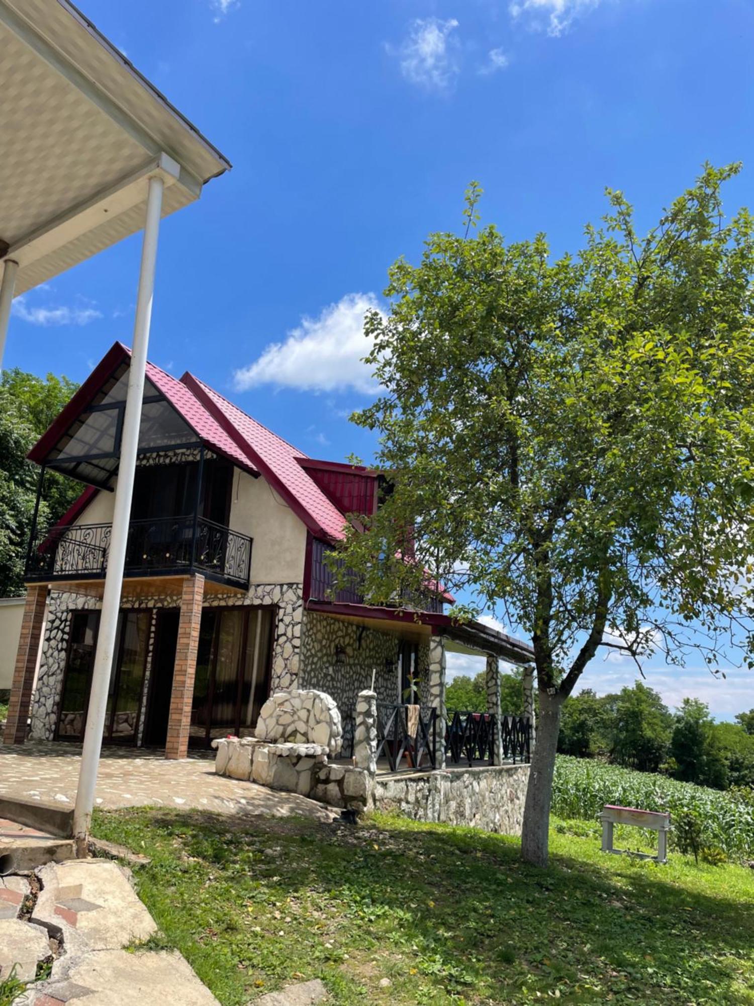 Hotel Kirta Gordi Exterior foto